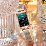 Ladies Quartz Watch Bracelet Set Green Dial Simple