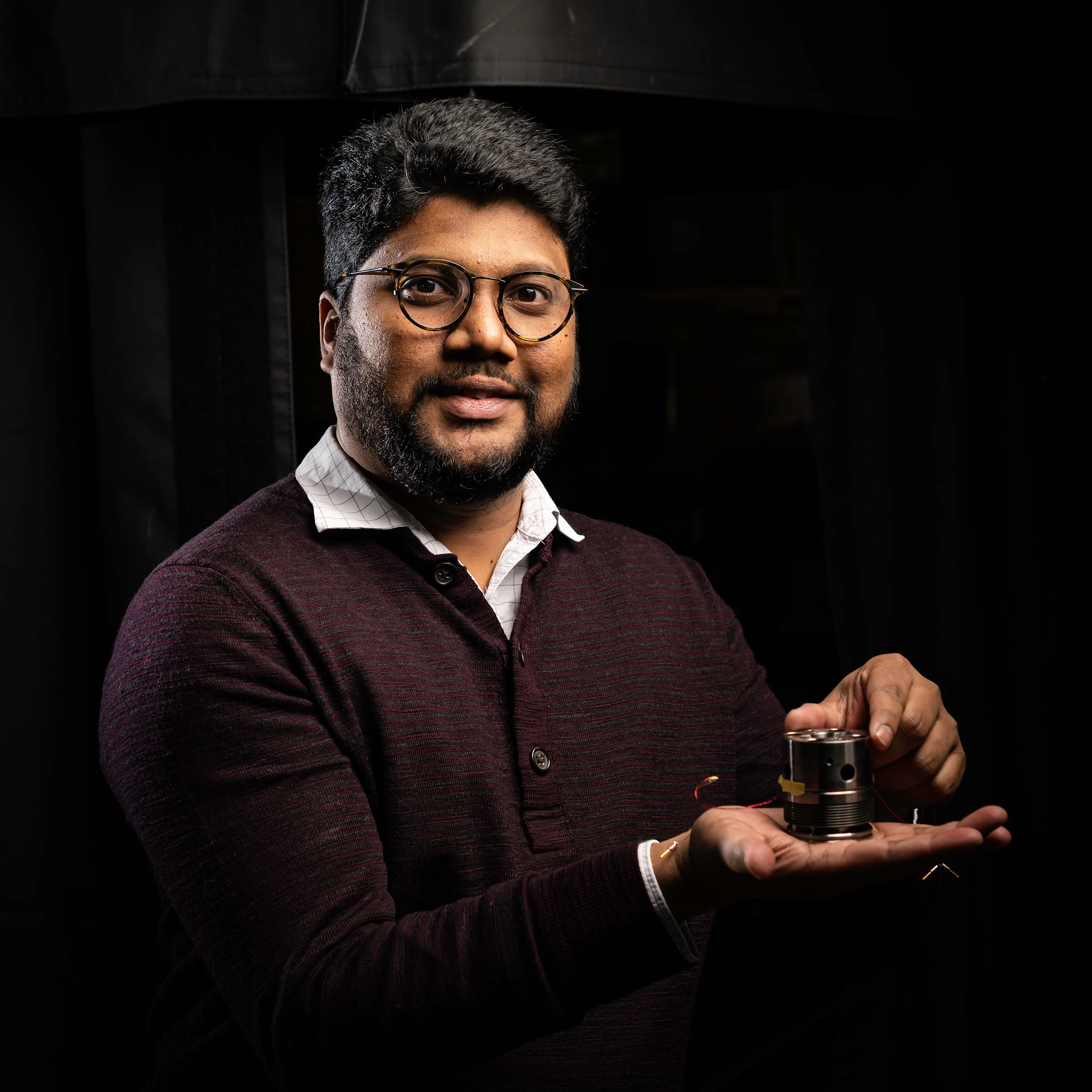 Revolutionizing the Physical World: Sri Lankan Scientist and Team Discover Game-Changing Superconductor